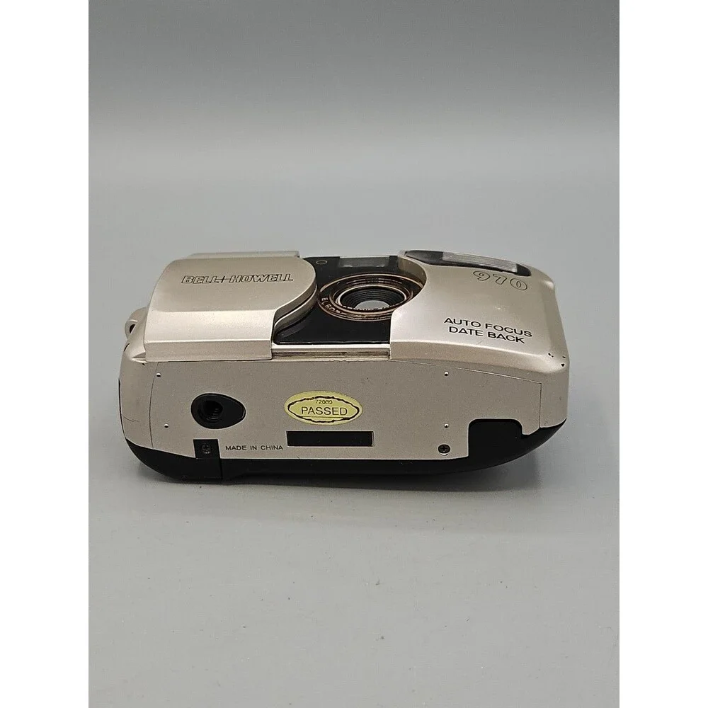 BELL + HOWELL 970 Auto Focus Date Back Red-Eye Point and Shoot Film Camera